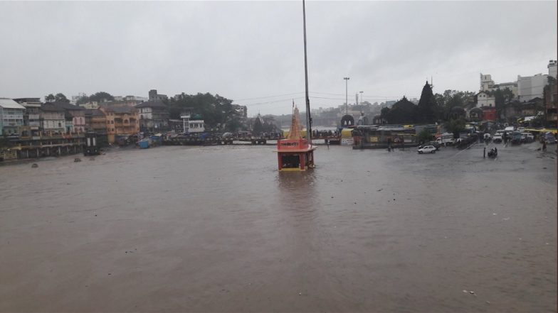 Godavari River Water Rises: गोदावरी नदीतील पाण्याच्या पातळीत वाढ झाल्याने जिल्हाधिकाऱ्यांसह 337 गावांना सतर्क राहण्याचे अशोक चव्हाण यांचे निर्देशन