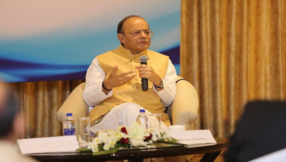 Arun Jaitley यांनी केंद्रीय अर्थमंत्री पदी घेतले होते हे '6' मुख्य निर्णय Arun Jaitley यांनी केंद्रीय अर्थमंत्री पदी घेतले होते हे '6' मुख्य निर्णय