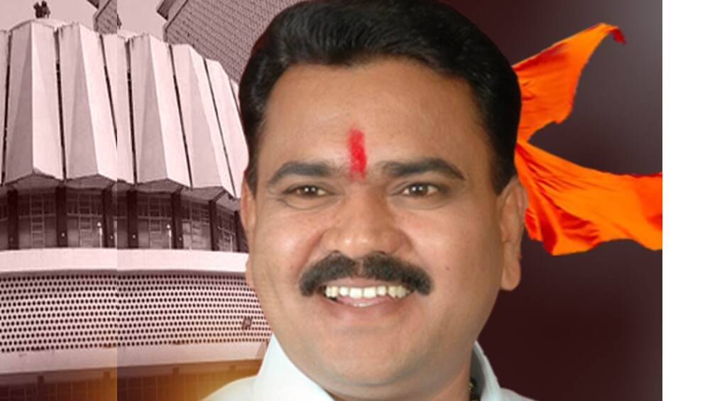 राष्ट्रवादी काँग्रेस पक्षाला पुन्हा धक्का, दिंडोरीचे माजी आमदार धनराज महाले भगव्याच्या वाटेवर; उद्धव ठाकरे यांच्या उपस्थितीत होणार शिवसेना प्रवेश राष्ट्रवादी काँग्रेस पक्षाला पुन्हा धक्का, दिंडोरीचे माजी आमदार धनराज महाले भगव्याच्या वाटेवर; उद्धव ठाकरे यांच्या उपस्थितीत होणार शिवसेना प्रवेश