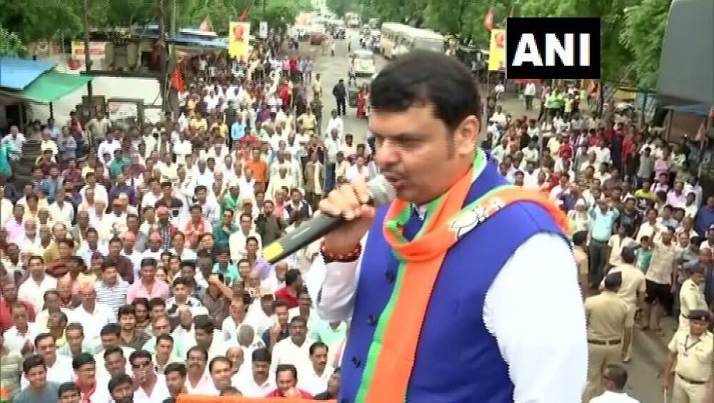 BJP Maha Janadesh Yatra: भाजप हाऊसफुल, आमची मेगाभरती नव्हे तर, लिमिटेड भरती : मुख्यमंत्री देवेंद्र फडणवीस BJP Maha Janadesh Yatra: भाजप हाऊसफुल, आमची मेगाभरती नव्हे तर, लिमिटेड भरती : मुख्यमंत्री देवेंद्र फडणवीस