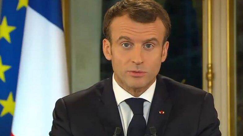 Amazon Fires: पत्नीची खिल्ली उडवल्याबद्दल फ्रान्सचे राष्ट्राध्यक्ष Emmanuel Macron यांच्याकडून ब्राझीलचे राष्ट्राध्याक्ष Jair Bolsonaro यांचा निशेध Amazon Fires: पत्नीची खिल्ली उडवल्याबद्दल फ्रान्सचे राष्ट्राध्यक्ष Emmanuel Macron यांच्याकडून ब्राझीलचे राष्ट्राध्याक्ष Jair Bolsonaro यांचा निशेध