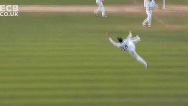 Ashes 2019: लॉर्ड्स टेस्टच्या अंतिम दिवशी जो डेन्ली याने लपकलेल्या टिम पेन याच्या सुपरमॅन कॅचचं Twitter वर कौतुक Ashes 2019: लॉर्ड्स टेस्टच्या अंतिम दिवशी जो डेन्ली याने लपकलेल्या टिम पेन याच्या सुपरमॅन कॅचचं Twitter वर कौतुक