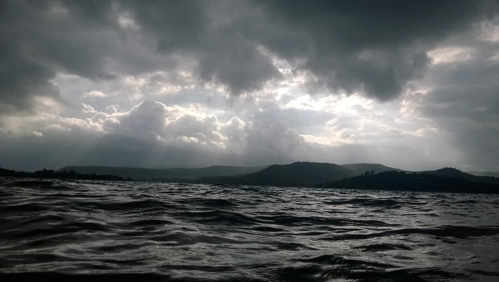 Maharashtra Monsoon Update 2019: महाराष्ट्रात पुढील 3 दिवस अतिवृष्टीची शक्यता, हवामान खात्याचा अंदाज Maharashtra Monsoon Update 2019: महाराष्ट्रात पुढील 3 दिवस अतिवृष्टीची शक्यता, हवामान खात्याचा अंदाज