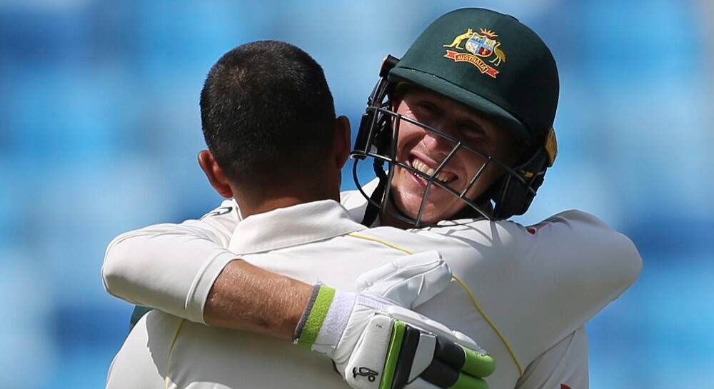 Ashes 2019: इंग्लंडविरुद्ध हेडींगले टेस्टमध्ये मार्नस लाबुशेन याने इतिहास रचला; डॉन ब्रॅडमन, मॅथ्यू हेडन यांच्यासह 'या' यादीत झाला समावेश Ashes 2019: इंग्लंडविरुद्ध हेडींगले टेस्टमध्ये मार्नस लाबुशेन याने इतिहास रचला; डॉन ब्रॅडमन, मॅथ्यू हेडन यांच्यासह 'या' यादीत झाला समावेश