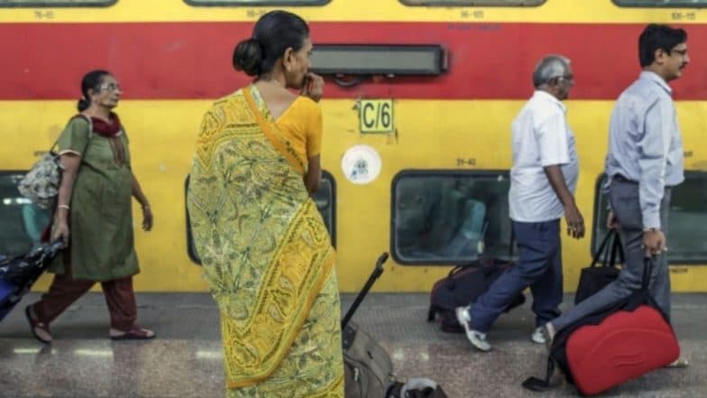 विमान प्रवासाप्रमाणे रेल्वेतही सामानाच्या वजनावर श्रेणीनुसार मर्यादा विमान प्रवासाप्रमाणे रेल्वेतही सामानाच्या वजनावर श्रेणीनुसार मर्यादा