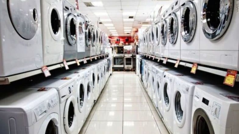 नोव्हेंबर महिन्यापासून 'या' इलेक्ट्रॉनिक वस्तूंच्या किंमती 8-10 टक्क्यांनी वाढणार नोव्हेंबर महिन्यापासून 'या' इलेक्ट्रॉनिक वस्तूंच्या किंमती 8-10 टक्क्यांनी वाढणार