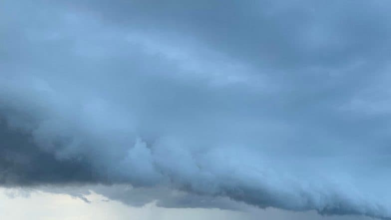 Maharahstra Monsoon 2019: पूरग्रस्तांना दिलासा; मुंबई, महाराष्ट्रात पावसाचा जोर ओसरणार Maharahstra Monsoon 2019: पूरग्रस्तांना दिलासा; मुंबई, महाराष्ट्रात पावसाचा जोर ओसरणार