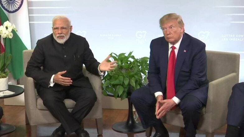 जी-7 बैठकीत पीएम नरेंद्र मोदी आणि डोनाल्ड ट्रम्प यांची भेट; काश्मीर प्रश्नाबाबत अमेरिकेची माघार जी-7 बैठकीत पीएम नरेंद्र मोदी आणि डोनाल्ड ट्रम्प यांची भेट; काश्मीर प्रश्नाबाबत अमेरिकेची माघार