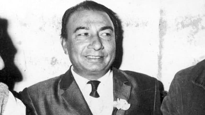 मुंबई: गीतकार साहिर लुधियानवी यांच्या हस्ताक्षरातील साहित्य भंगार दुकानात सापडले मुंबई: गीतकार साहिर लुधियानवी यांच्या हस्ताक्षरातील साहित्य भंगार दुकानात सापडले
