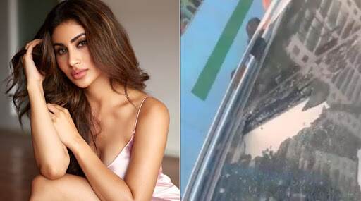 अभिनेत्री मौनी रॉय थोडक्यात बचावली; इमारतीच्या 11 व्या मजल्यावरुन गाडीवर कोसळला दगड, पाहा व्हिडिओ अभिनेत्री मौनी रॉय थोडक्यात बचावली; इमारतीच्या 11 व्या मजल्यावरुन गाडीवर कोसळला दगड, पाहा व्हिडिओ