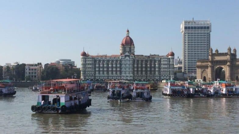 मुंबई: गेटवे-मांडवा बोटसेवा पुन्हा सुरु पण तिकिट दरात 5 रुपयांनी वाढ मुंबई: गेटवे-मांडवा बोटसेवा पुन्हा सुरु पण तिकिट दरात 5 रुपयांनी वाढ