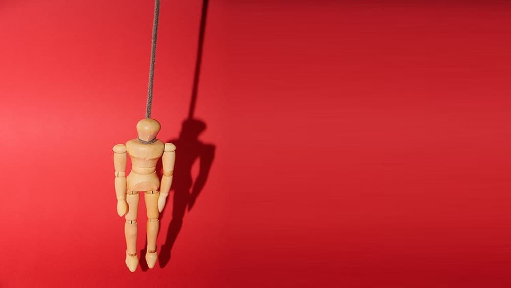 पुणे: पत्नीकडून होणाऱ्या छळाला कंटाळून पतीने घेतला गळफास, उत्तमनगर पोलीस स्थानकात गुन्हा नोंद पुणे: पत्नीकडून होणाऱ्या छळाला कंटाळून पतीने घेतला गळफास, उत्तमनगर पोलीस स्थानकात गुन्हा नोंद