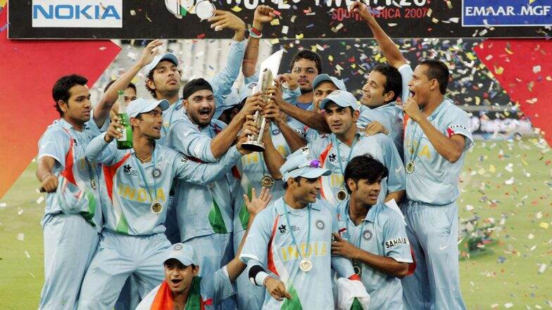 T-20 World Cup 2007: 12 वर्षापूर्वी आज टीम इंडियाने जिंकले होते पहिले टी-20 विश्वचषक, रोमांचक मॅचमध्ये पाकिस्तान ला केले पराभूत T-20 World Cup 2007: 12 वर्षापूर्वी आज टीम इंडियाने जिंकले होते पहिले टी-20 विश्वचषक, रोमांचक मॅचमध्ये पाकिस्तान ला केले पराभूत