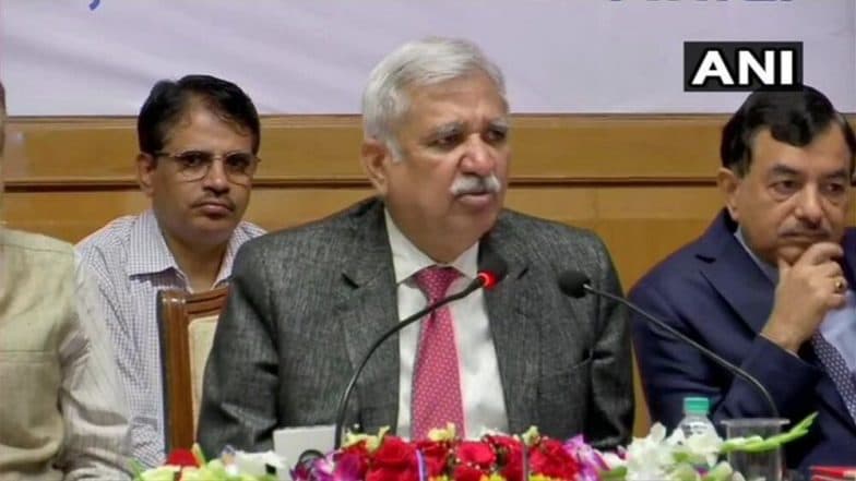 Maharashtra Assembly Elections 2019: विधानसभा निवडणूक EVM वर होणार; मुख्य निवडणूक आयुक्त सुनील आरोरा Maharashtra Assembly Elections 2019: विधानसभा निवडणूक EVM वर होणार; मुख्य निवडणूक आयुक्त सुनील आरोरा