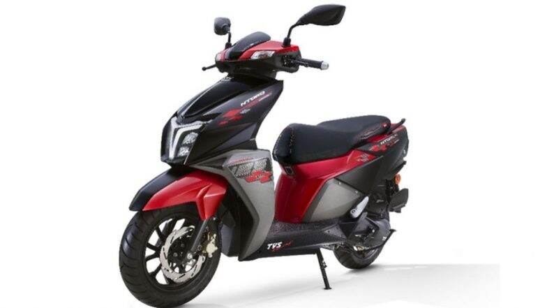 TVS कंपनीने लॉन्च केली नवी Ntorq 125 Race Edition स्कूटर, ग्राहकांना 62,995 रुपयांत खरेदी करता येणार TVS कंपनीने लॉन्च केली नवी Ntorq 125 Race Edition स्कूटर, ग्राहकांना 62,995 रुपयांत खरेदी करता येणार