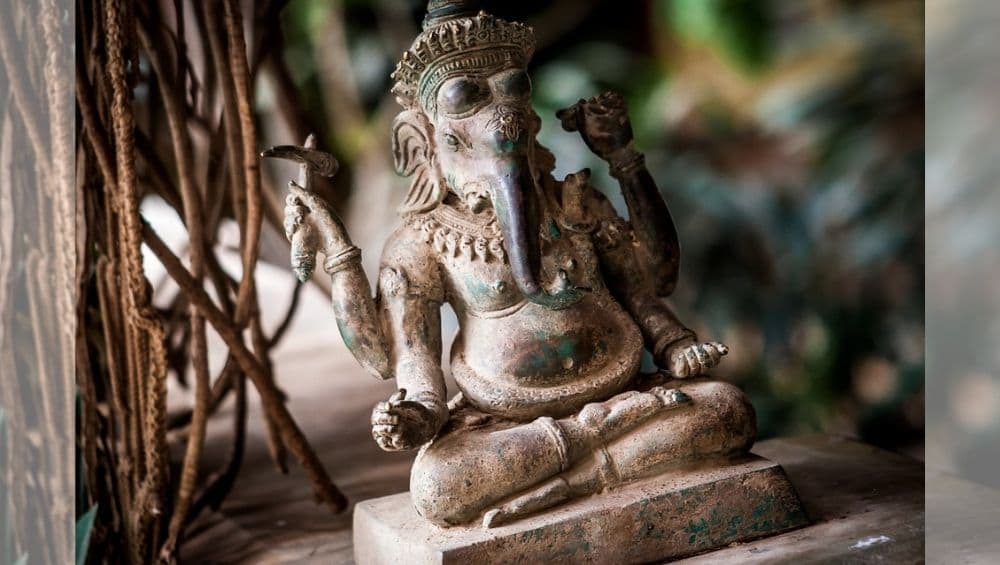 Ganeshotsav 2019: गणेशोत्सवाच्या निमित्ताने देशभरातील ही 10 गणेश मंदिरे ठरतात भाविकांचे आकर्षण, जाणून घ्या खासियत व इतिहास Ganeshotsav 2019: गणेशोत्सवाच्या निमित्ताने देशभरातील ही 10 गणेश मंदिरे ठरतात भाविकांचे आकर्षण, जाणून घ्या खासियत व इतिहास