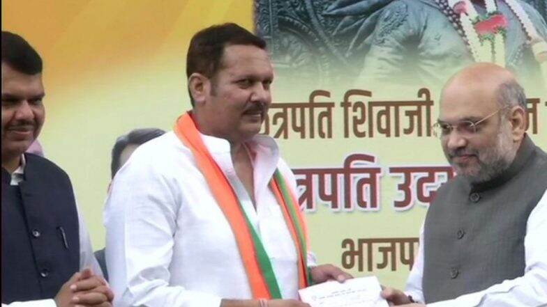 दिल्ली: उदयनराजे भोसले यांचा अमित शहा यांच्या उपस्थितीमध्ये भाजपा पक्षात प्रवेश दिल्ली: उदयनराजे भोसले यांचा अमित शहा यांच्या उपस्थितीमध्ये भाजपा पक्षात प्रवेश