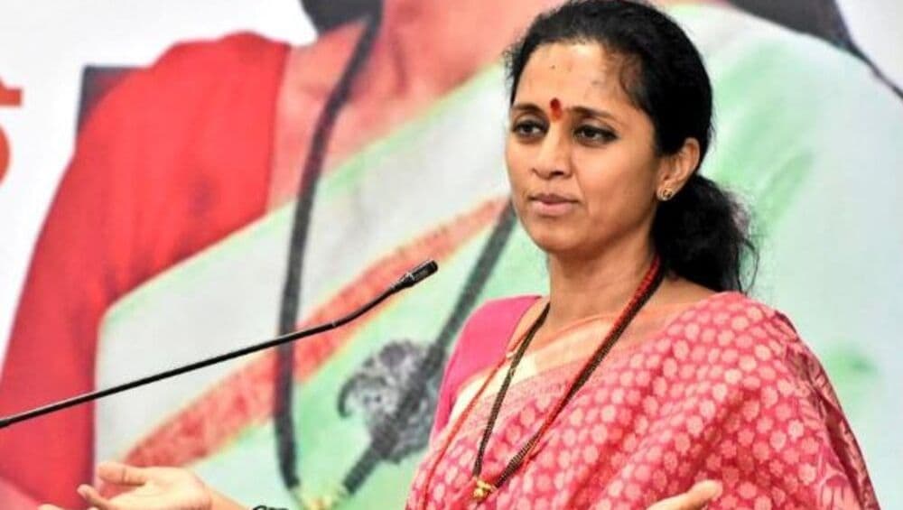 शिवसेनाप्रमुख बाळासाहेब ठाकरे, मीनाताई ठाकरे यांच्या आठवणीत सुप्रिया सुळे यांच्याकडून भावनिक ट्विट शिवसेनाप्रमुख बाळासाहेब ठाकरे, मीनाताई ठाकरे यांच्या आठवणीत सुप्रिया सुळे यांच्याकडून भावनिक ट्विट