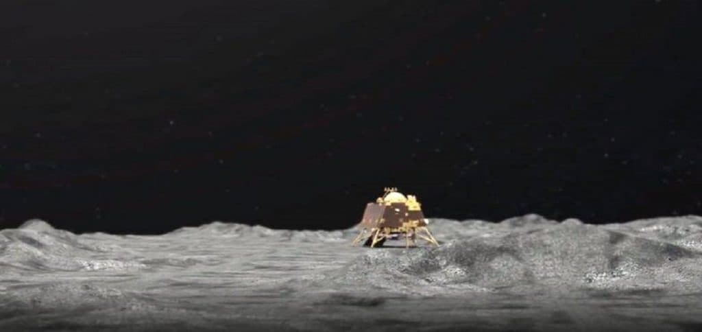 Chandrayaan 2: शेवटचे दोनच दिवस इस्त्रोच्या हाती अन्यथा चांद्रयान-2 मोहीम संपुष्टात? Chandrayaan 2: शेवटचे दोनच दिवस इस्त्रोच्या हाती अन्यथा चांद्रयान-2 मोहीम संपुष्टात?