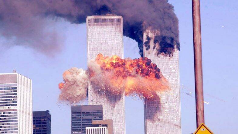 18 Years of 9/11: जगातील सर्वात मोठ्या दहशतवादी हल्ल्यात 3000 लोकांनी क्षणार्धात गमावला होता जीव 18 Years of 9/11: जगातील सर्वात मोठ्या दहशतवादी हल्ल्यात 3000 लोकांनी क्षणार्धात गमावला होता जीव