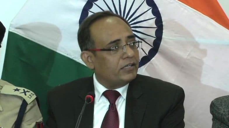 Jammu Kashmir मधील मोबाइल Post Paid सेवा सोमवारपासून पुन्हा सुरु; इंटरनेटच्या वापरावरील बंदी अजूनही कायम Jammu Kashmir मधील मोबाइल Post Paid सेवा सोमवारपासून पुन्हा सुरु; इंटरनेटच्या वापरावरील बंदी अजूनही कायम