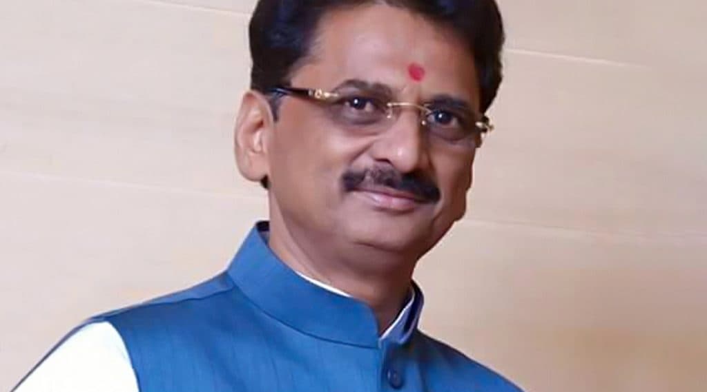 महाराष्ट्र विधानसभा निवडणूक निकाल 2019: रासप च्या 'या' उमेदवाराने जेलमधून निवडणूक लढवत मिळवला विजय महाराष्ट्र विधानसभा निवडणूक निकाल 2019: रासप च्या 'या' उमेदवाराने जेलमधून निवडणूक लढवत मिळवला विजय