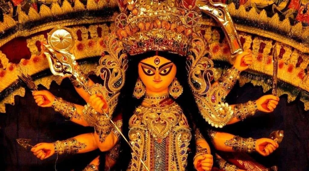 Durga Puja 2019: दुर्गा पूजा का साजरी केली जाते? जाणून घ्या महत्व Durga Puja 2019: दुर्गा पूजा का साजरी केली जाते? जाणून घ्या महत्व