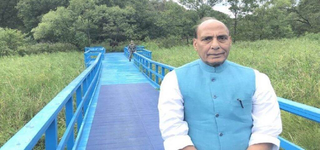 राफेल निमित्ताने फ्रान्समध्येही साजरा होणार दसरा; संरक्षणमंत्री राजनाथ सिंह करणार शस्त्र पूजन राफेल निमित्ताने फ्रान्समध्येही साजरा होणार दसरा; संरक्षणमंत्री राजनाथ सिंह करणार शस्त्र पूजन