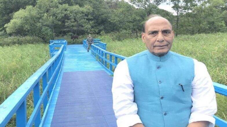 राफेल निमित्ताने फ्रान्समध्येही साजरा होणार दसरा; संरक्षणमंत्री राजनाथ सिंह करणार शस्त्र पूजन राफेल निमित्ताने फ्रान्समध्येही साजरा होणार दसरा; संरक्षणमंत्री राजनाथ सिंह करणार शस्त्र पूजन