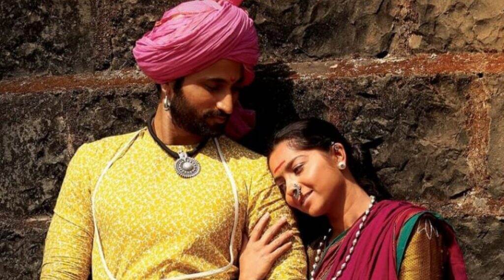 Vicky Kaushal ने रिलीज केले 'हिरकणी' चित्रपटातील Vicky Kaushal ने रिलीज केले 'हिरकणी' चित्रपटातील