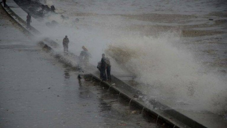 Mumbai High Tide Timing Today: मुंबई मध्ये मागील 12 तासांत 95.81mm पाऊस; भरतीची वेळ संध्याकाळी 4 च्या सुमारास!