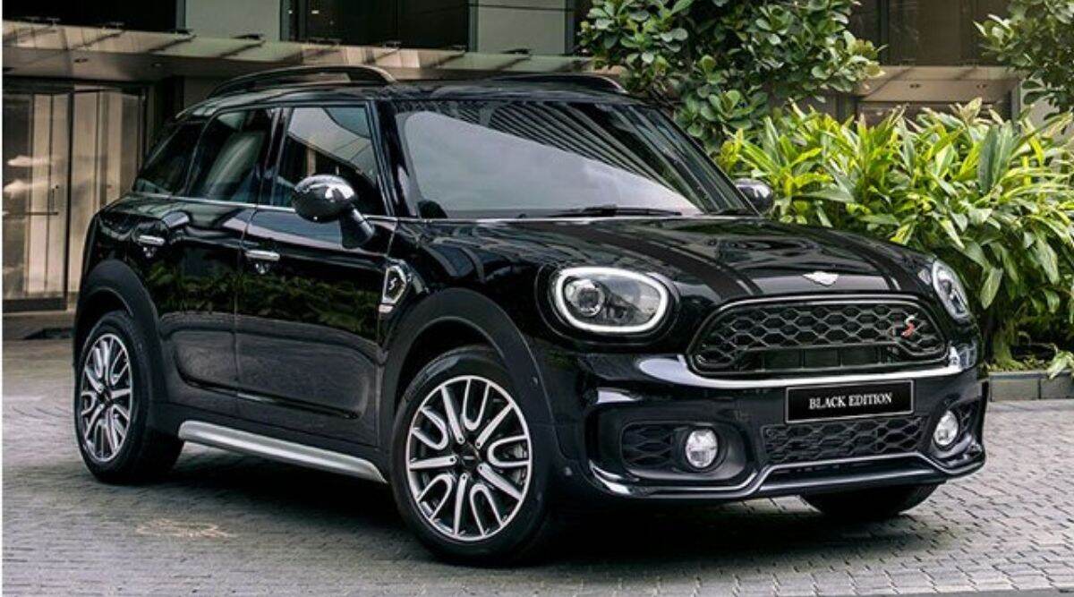 भारतात फक्त 24 लोक खरेदी करु शकतात 'Mini Countryman Black Edition' ची खास कार, 42.40 लाख रुपये किंमत