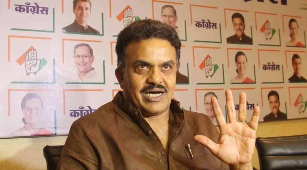 शिवसेना पक्षासोबत सरकार स्थापन करणे म्हणजे काँग्रेसला जमिनीत गाडून घेण्यासारखे- संजय निरुपम शिवसेना पक्षासोबत सरकार स्थापन करणे म्हणजे काँग्रेसला जमिनीत गाडून घेण्यासारखे- संजय निरुपम