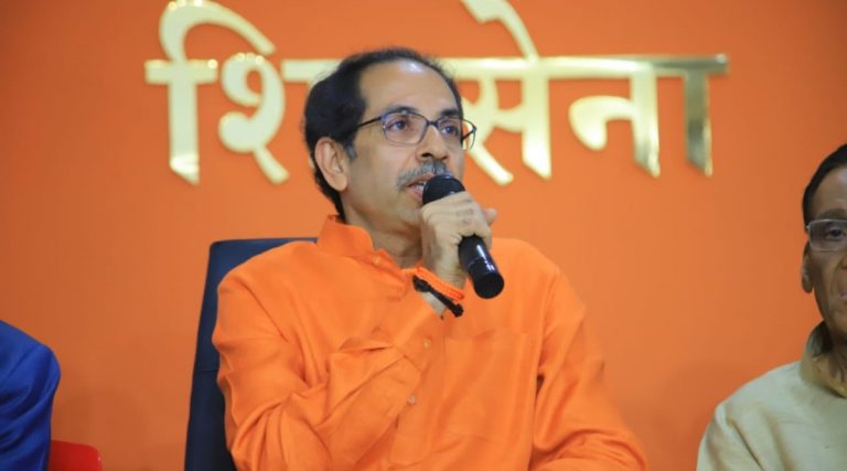 Uddhav Thackeray Speech: 'हिम्मत असेल तर महिन्याभरात मुंबई महापालिकेची व महाराष्ट्र विधानसभेची निवडणूक घेऊन दाखवा'; उद्धव ठाकरे यांचे अमित शहांना आव्हान