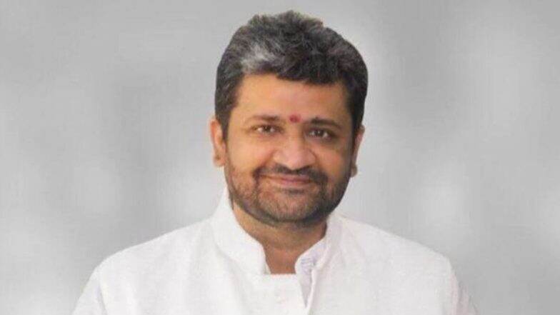 भाजपा उमेदवार पराग शहा, महाराष्ट्र विधानसभा निवडणूक 2019 मधील सर्वात श्रीमंत उमेदवार; संपत्ती 500 कोटी भाजपा उमेदवार पराग शहा, महाराष्ट्र विधानसभा निवडणूक 2019 मधील सर्वात श्रीमंत उमेदवार; संपत्ती 500 कोटी