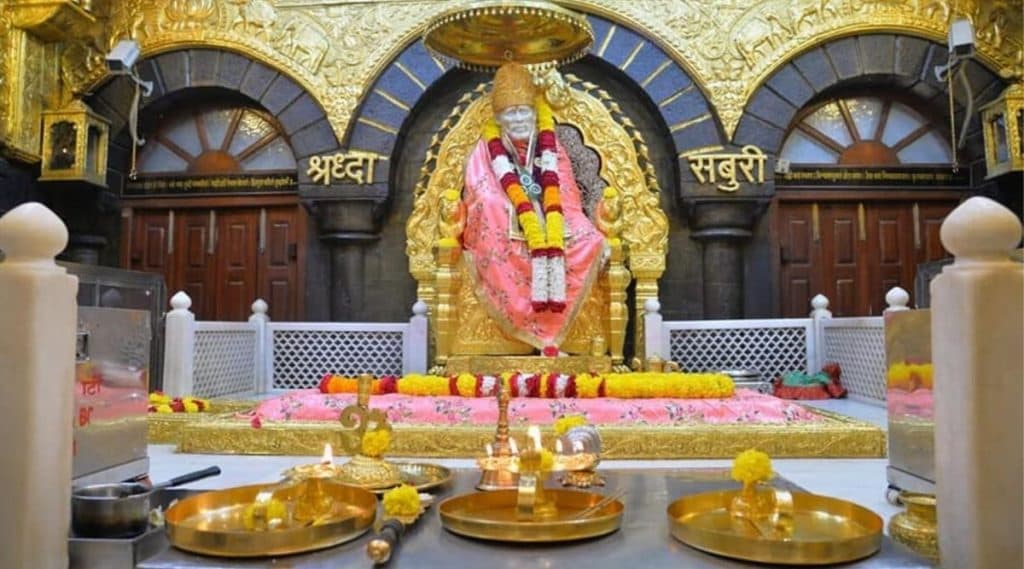Sai Baba Marathi Songs: साईंचा अगाध महीमा काही शब्दांतून व्यक्त करणारी साईबाबांची '5' सुरेल मराठी गाणी Sai Baba Marathi Songs: साईंचा अगाध महीमा काही शब्दांतून व्यक्त करणारी साईबाबांची '5' सुरेल मराठी गाणी