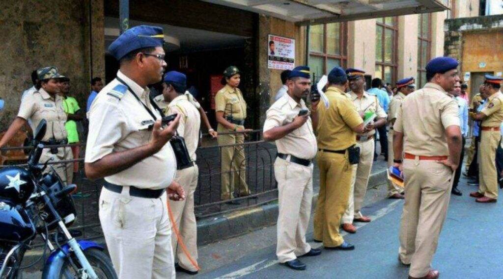 महाराष्ट्र विधानसभा निवडणूक निकाल अवघ्या काही तासांवर; 'असा' असेल सुरक्षा बंदोबस्त महाराष्ट्र विधानसभा निवडणूक निकाल अवघ्या काही तासांवर; 'असा' असेल सुरक्षा बंदोबस्त