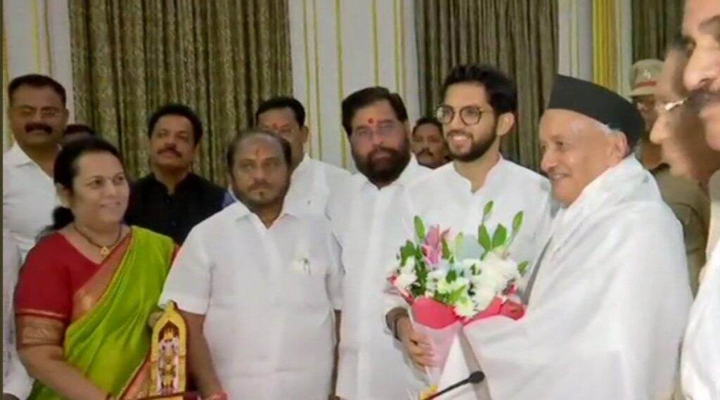 अवकाळी पावसाने झालेल्या नुकसानाची भरपाई मच्छीमार, शेतकरी यांना मिळण्यासाठी राज्यपाल मदत करणार - आदित्य ठाकरे यांची माहिती अवकाळी पावसाने झालेल्या नुकसानाची भरपाई मच्छीमार, शेतकरी यांना मिळण्यासाठी राज्यपाल मदत करणार - आदित्य ठाकरे यांची माहिती