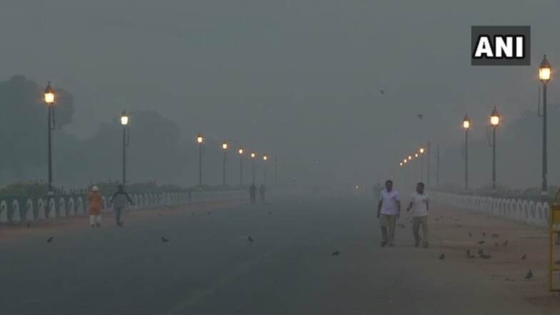 जगातील सर्वात प्रदूषित शहरांमध्ये दिल्ली ठरले अव्वल; मुंबई आणि कोलकाता Top 10 मध्ये जगातील सर्वात प्रदूषित शहरांमध्ये दिल्ली ठरले अव्वल; मुंबई आणि कोलकाता Top 10 मध्ये