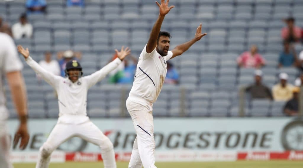 IND vs BAN 2019 Test: 1 विकेट घेत रविचंद्रन अश्विन याचा अनिल कुंबळे सह 'या' Elite यादीत होईल समावेश, हरभजन सिंह यालाही पिछाडीवर टाकण्याची संधी IND vs BAN 2019 Test: 1 विकेट घेत रविचंद्रन अश्विन याचा अनिल कुंबळे सह 'या' Elite यादीत होईल समावेश, हरभजन सिंह यालाही पिछाडीवर टाकण्याची संधी