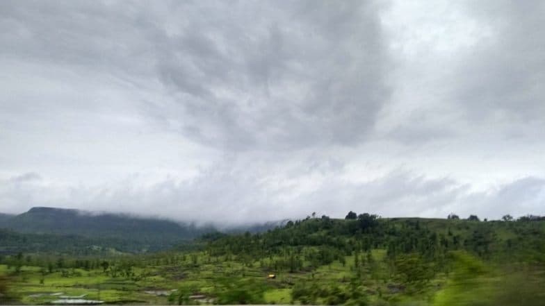 Mumbai Thane Rain Update: मुंंबई, ठाणे, नवी मुंंबई मध्ये आज पावसाची विश्रांंती, संध्याकाळी बरसतील हलक्या सरी- IMD Mumbai Thane Rain Update: मुंंबई, ठाणे, नवी मुंंबई मध्ये आज पावसाची विश्रांंती, संध्याकाळी बरसतील हलक्या सरी- IMD