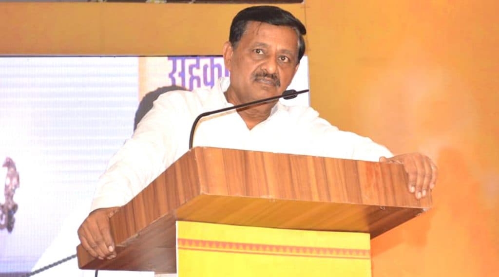 'राज्यामध्ये सर्वाधिक आमदार निवडून आलेल्या भाजपला सोडून कोणतेही सरकार टिकणार नाही'- सुभाष देशमुख 'राज्यामध्ये सर्वाधिक आमदार निवडून आलेल्या भाजपला सोडून कोणतेही सरकार टिकणार नाही'- सुभाष देशमुख
