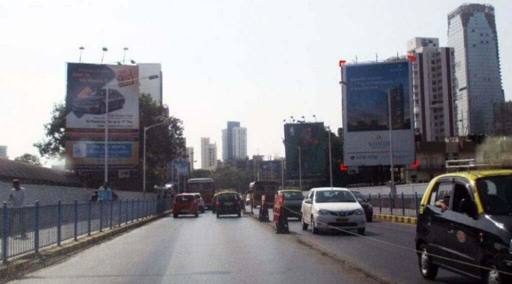 Grant Road Bridge: मुंबईतील नाना चौक ते लॅमिंटन रोडला जोडणारा फेररे उड्डाणपूल 16 जानेवारी मध्यरात्रीपासून पुढील सहा महिन्यांसाठी वाहतूकीसाठी बंद Grant Road Bridge: मुंबईतील नाना चौक ते लॅमिंटन रोडला जोडणारा फेररे उड्डाणपूल 16 जानेवारी मध्यरात्रीपासून पुढील सहा महिन्यांसाठी वाहतूकीसाठी बंद
