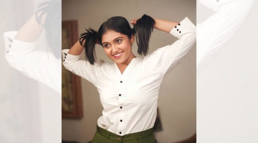सैराट फेम आर्ची ला बॉलिवूडमधील 'या' अभिनेत्यासोबत जायचयं डेटला, पाहा रिलेशनशिपबद्दल काय सांगते रिंकू राजगुरू सैराट फेम आर्ची ला बॉलिवूडमधील 'या' अभिनेत्यासोबत जायचयं डेटला, पाहा रिलेशनशिपबद्दल काय सांगते रिंकू राजगुरू