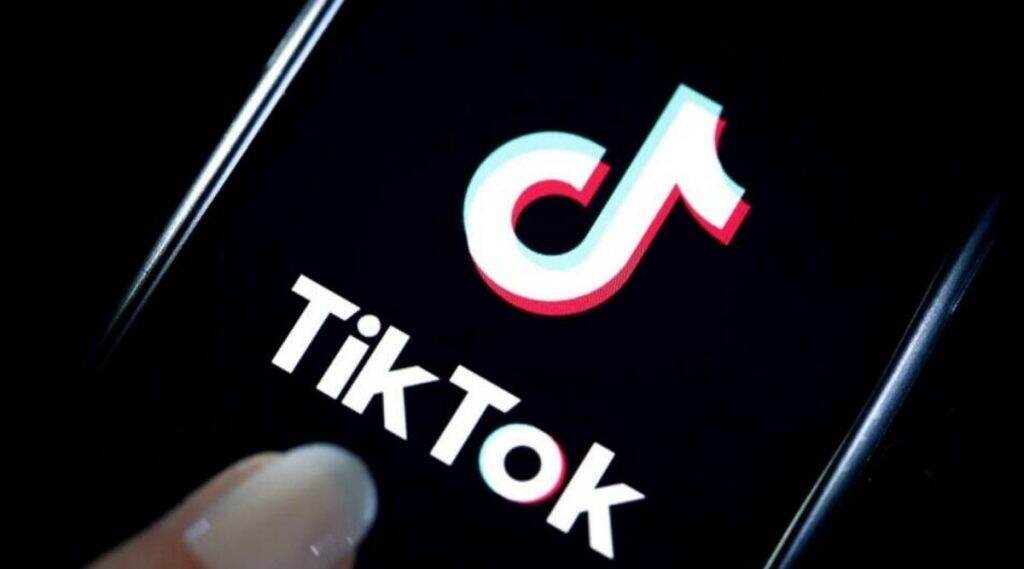 Delhi Assembly Election 2020: राजकीय पक्षांचा निवडणूकींसाठी नवा प्लान; TikTok च्या माध्यमातून करणार मतदारराजाला खुश करण्याचा प्रयत्न Delhi Assembly Election 2020: राजकीय पक्षांचा निवडणूकींसाठी नवा प्लान; TikTok च्या माध्यमातून करणार मतदारराजाला खुश करण्याचा प्रयत्न