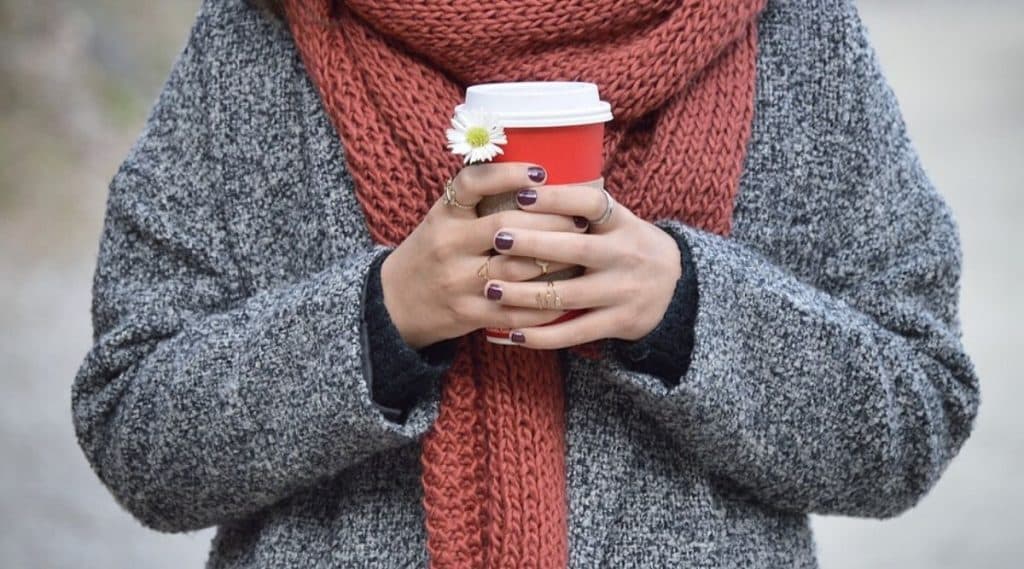 Winter Tips: हिवाळ्यात वापरण्यात येणारे स्वेटर, मफलर धुताना चुकूनही दुर्लक्षित करु नका या '5' गोष्टी अन्यथा त्वचेला होऊ शकते एलर्जी Winter Tips: हिवाळ्यात वापरण्यात येणारे स्वेटर, मफलर धुताना चुकूनही दुर्लक्षित करु नका या '5' गोष्टी अन्यथा त्वचेला होऊ शकते एलर्जी