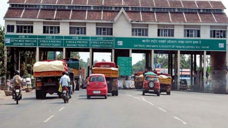 1 डिसेंबर पासून देशात लागू होणार FASTags योजना; टोल नाक्यावर रोख पैसे देण्याची गरज नाही; जाणून घ्या डीटेल्स 1 डिसेंबर पासून देशात लागू होणार FASTags योजना; टोल नाक्यावर रोख पैसे देण्याची गरज नाही; जाणून घ्या डीटेल्स