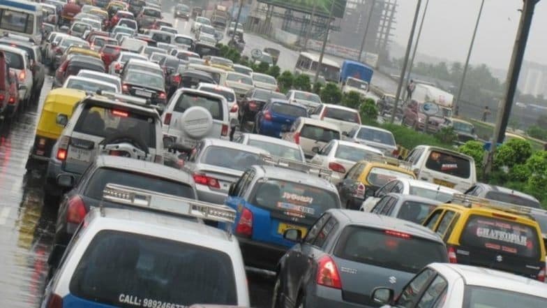 ड्रायव्हिंगसाठी जगातील 100 शहरांमध्ये 'मुंबई' सर्वात वाईट, तर कोलकाता शेवटून तिसरे- Report ड्रायव्हिंगसाठी जगातील 100 शहरांमध्ये 'मुंबई' सर्वात वाईट, तर कोलकाता शेवटून तिसरे- Report