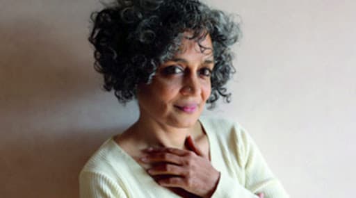 NPR: राष्ट्रीय लोकसंख्या नोंदणीसाठी कुणी नाव विचारले तर, रंगा बिल्ला-कुंगफू कुट्टला सांगा- अरुंधती रॉय NPR: राष्ट्रीय लोकसंख्या नोंदणीसाठी कुणी नाव विचारले तर, रंगा बिल्ला-कुंगफू कुट्टला सांगा- अरुंधती रॉय