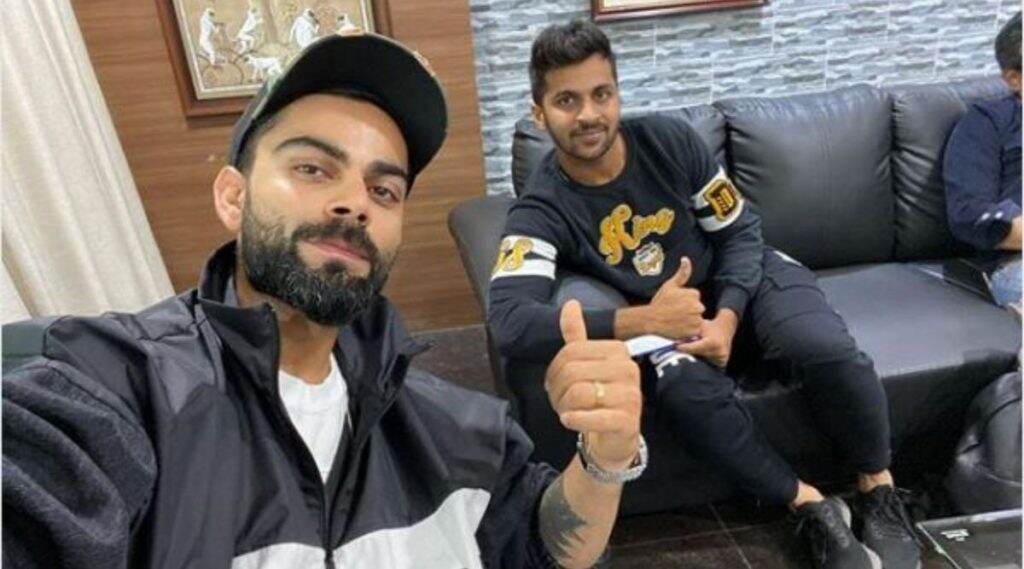 विराट कोहली याने शार्दुल ठाकूर साठी खास मराठीत केली इंस्टाग्राम पोस्ट; वेस्ट इंडिज विरुद्ध खेळीसाठी कौतुकाची थाप विराट कोहली याने शार्दुल ठाकूर साठी खास मराठीत केली इंस्टाग्राम पोस्ट; वेस्ट इंडिज विरुद्ध खेळीसाठी कौतुकाची थाप